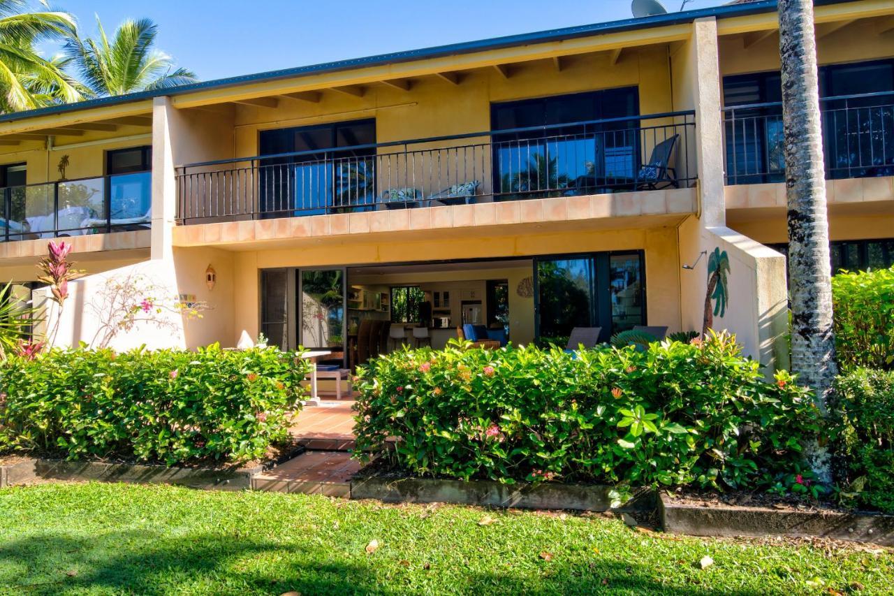 Number 2 On The Beach | Beautiful Beachfront Villa Port Douglas Eksteriør billede